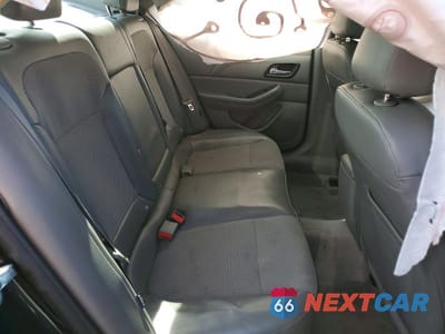 Zdjęcie 10 z 12 samochodu: 2015 CHEVROLET MALIBU 1LT VIN:1G11C5SL6FF123767 - miniatura