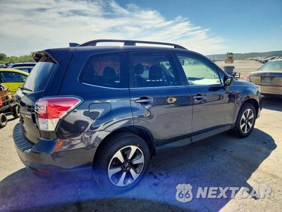 Trzecie zdjęcie samochodu z tyłu: 2017 SUBARU FORESTER 2.5I LIMITED VIN:JF2SJALC3HH433120 - miniatura