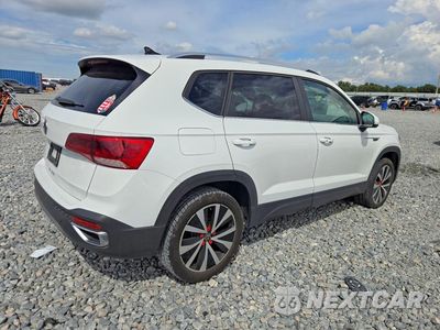 Trzecie zdjęcie samochodu z tyłu: 2022 VOLKSWAGEN TAOS SE VIN:3VVRX7B24NM095498 - miniatura