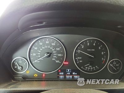 Zdjęcie 9 z 12 samochodu: 2016 BMW 320 XI VIN:WBA8E5G54GNU19112 - miniatura