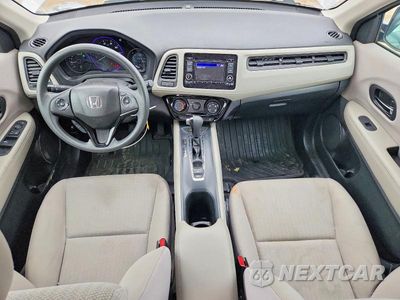 Zdjęcie 8 z 13 samochodu: 2018 HONDA HR-V LX VIN:3CZRU6H39JG719221 - miniatura