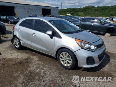 Czwarte zdjęcie samochodu z boku: 2016 KIA RIO LX VIN:KNADM5A35G6645923 - miniatura