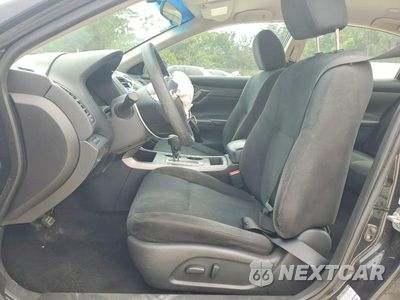 Zdjęcie 7 z 12 samochodu: 2015 NISSAN ALTIMA 2.5 S VIN:1N4AL3AP3FN387976 - miniatura
