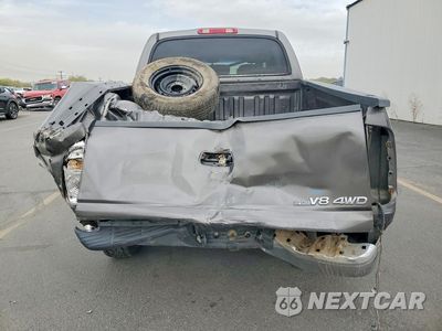 Zdjęcie 6 z 12 samochodu: 2004 TOYOTA TUNDRA SR5 VIN:5TBDT44194S451801 - miniatura