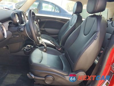 Zdjęcie 7 z 12 samochodu: 2012 MINI COOPER VIN:WMWSU3C5XCT258080 - miniatura