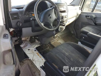 Zdjęcie 8 z 13 samochodu: 2012 FREIGHTLINER SPRINTER 2500 VIN:WDYPE7CC2C5661216 - miniatura