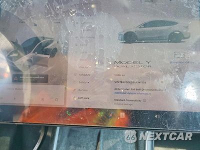 Zdjęcie 9 z 12 samochodu: 2026 TESLA MODEL Y VIN:7SAYGDEE0TA741779 - miniatura