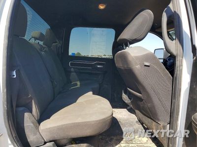 Zdjęcie 11 z 13 samochodu: 2024 RAM 2500 BIG HORN VIN:3C6UR5DL7RG227338 - miniatura