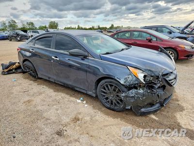 Czwarte zdjęcie samochodu z boku: 2012 HYUNDAI SONATA SE 2.0T VIN:5NPEC4AB0CH354743 - miniatura