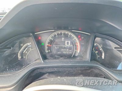Zdjęcie 9 z 12 samochodu: 2018 HONDA CIVIC LX VIN:2HGFC2F51JH597223 - miniatura