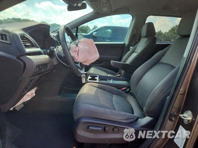 Zdjęcie 7 z 13 samochodu: 2020 HONDA ODYSSEY EX VIN:5FNRL6H56LB054653 - miniatura