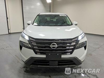 Piąte zdjęcie samochodu w środku: 2026 NISSAN ROGUE SV VIN:5N1BT3BB4TC837042 - miniatura