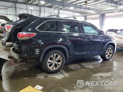 Trzecie zdjęcie samochodu z tyłu: 2015 TOYOTA HIGHLANDER XLE VIN:5TDJKRFHXFS168508 - miniatura