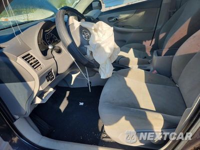 Zdjęcie 7 z 12 samochodu: 2010 TOYOTA COROLLA LE VIN:1NXBU4EE7AZ202087 - miniatura