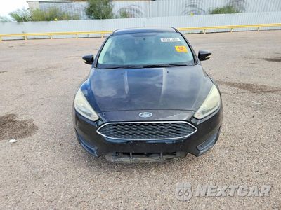 Piąte zdjęcie samochodu w środku: 2015 FORD FOCUS SE VIN:1FADP3F20FL361958 - miniatura