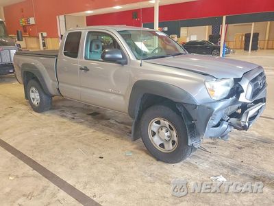 Czwarte zdjęcie samochodu z boku: 2014 TOYOTA TACOMA VIN:5TFUX4EN7EX027803 - miniatura