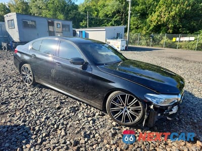 Czwarte zdjęcie samochodu z boku: 2019 BMW 540 XI VIN:WBAJE7C53KWW42120 - miniatura