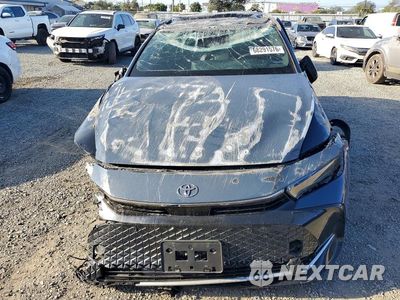 Piąte zdjęcie samochodu w środku: 2026 TOYOTA CROWN NIGHTSHADE VIN:JTDAAAAF4T3045083 - miniatura