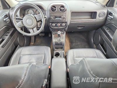 Zdjęcie 8 z 12 samochodu: 2016 JEEP PATRIOT LATITUDE VIN:1C4NJPFA9GD519269 - miniatura