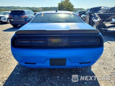 Zdjęcie 6 z 12 samochodu: 2015 DODGE CHALLENGER SXT VIN:2C3CDZAT8FH910860 - miniatura