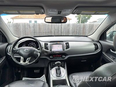 Zdjęcie 9 z 10 samochodu: 2015 KIA SPORTAGE EX VIN:KNDPCCAC6F7718670 - miniatura