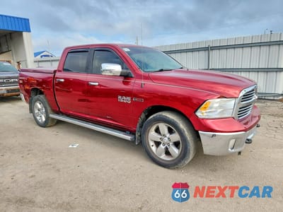 Czwarte zdjęcie samochodu z boku: 2015 RAM 1500 SLT VIN:1C6RR7LM6FS689003 - miniatura
