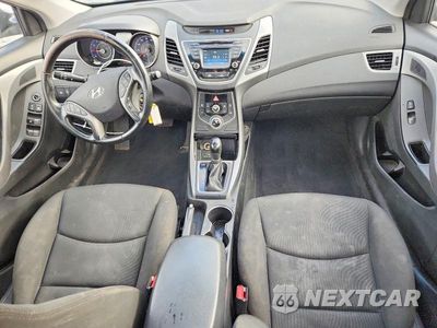 Zdjęcie 8 z 12 samochodu: 2015 HYUNDAI ELANTRA SE VIN:KMHDH4AE8FU224707 - miniatura