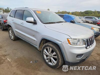 Czwarte zdjęcie samochodu z boku: 2011 JEEP GRAND CHEROKEE LAREDO VIN:1J4RR4GT0BC646364 - miniatura