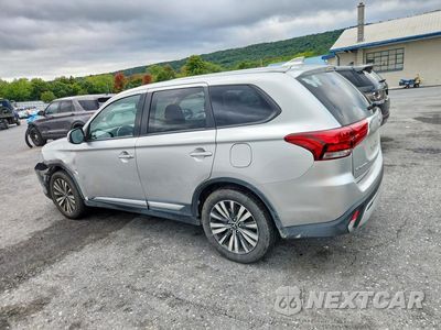 Drugie zdjęcie samochodu z przodu: 2020 MITSUBISHI OUTLANDER SE VIN:JA4AD3A32LZ044076 - miniatura