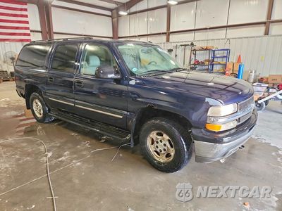Czwarte zdjęcie samochodu z boku: 2005 CHEVROLET SUBURBAN K1500 VIN:1GNFK16Z25J261526 - miniatura