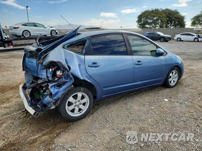 Trzecie zdjęcie samochodu z tyłu: 2005 TOYOTA PRIUS BASE VIN:JTDKB20UX57016612 - miniatura