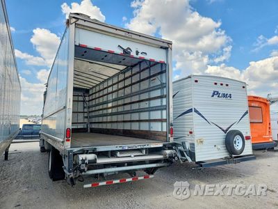 Drugie zdjęcie samochodu z przodu: 2023 HINO L6 BOX TRUCK VIN:5PVNJ7AV2P5T52077 - miniatura