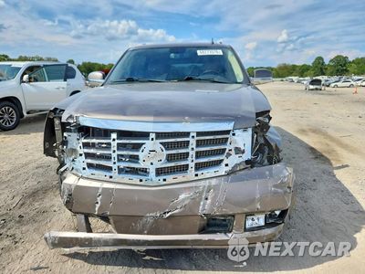 Piąte zdjęcie samochodu w środku: 2011 CADILLAC ESCALADE ESV LUXURY VIN:1GYS4HEF3BR210819 - miniatura