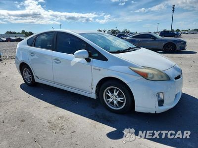 Czwarte zdjęcie samochodu z boku: 2010 TOYOTA PRIUS II VIN:JTDKN3DUXA1152937 - miniatura