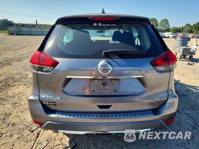 Zdjęcie 6 z 12 samochodu: 2017 NISSAN ROGUE S VIN:KNMAT2MT7HP613098 - miniatura