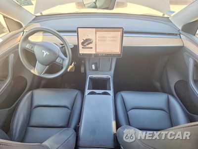 Zdjęcie 8 z 12 samochodu: 2023 TESLA MODEL Y VIN:7SAYGDEE6PA200791 - miniatura