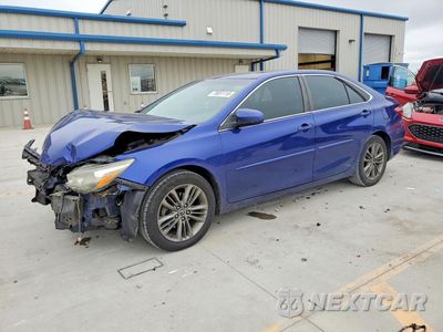 2015 TOYOTA CAMRY SE 4T1BF1FK0FU935361 - główne zdjęcie licytacji z USA - miniatura