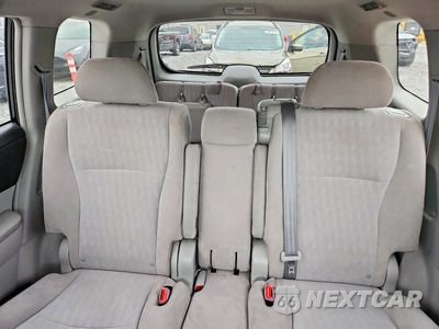 Zdjęcie 10 z 13 samochodu: 2011 TOYOTA HIGHLANDER BASE VIN:5TDBK3EH2BS073342 - miniatura