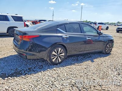 Trzecie zdjęcie samochodu z tyłu: 2019 NISSAN ALTIMA SV VIN:1N4BL4DV9KC102207 - miniatura