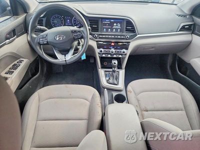 Zdjęcie 8 z 12 samochodu: 2020 HYUNDAI ELANTRA SEL VIN:KMHD84LF5LU944175 - miniatura