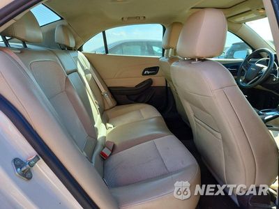 Zdjęcie 10 z 12 samochodu: 2014 CHEVROLET MALIBU 1LT VIN:1G11C5SL4EF197445 - miniatura