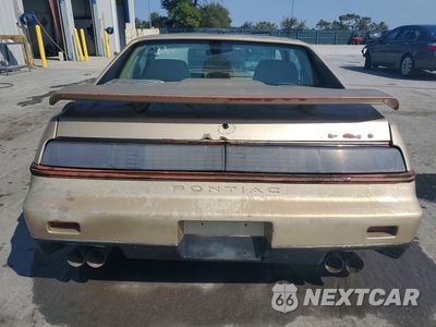 Zdjęcie 6 z 12 samochodu: 1986 PONTIAC FIERO SE VIN:1G2PF3796GP202334 - miniatura