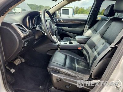 Zdjęcie 7 z 14 samochodu: 2013 JEEP GRAND CHEROKEE LAREDO VIN:1C4RJEAG2DC643175 - miniatura