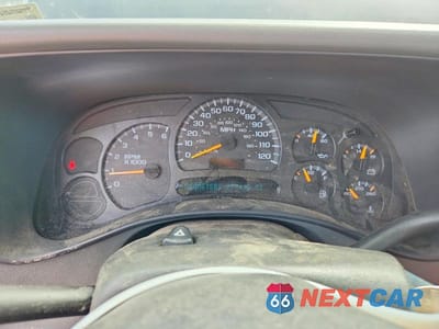 Zdjęcie 9 z 12 samochodu: 2005 GMC NEW SIERRA C1500 VIN:1GTEC14X25Z269646 - miniatura