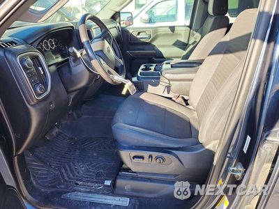 Zdjęcie 7 z 12 samochodu: 2020 CHEVROLET SILVERADO K1500 RST VIN:1GCUYEED6LZ155199 - miniatura