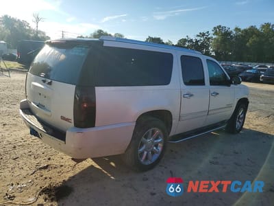 Trzecie zdjęcie samochodu z tyłu: 2009 GMC YUKON XL DENALI VIN:1GKFC06239R269827 - miniatura