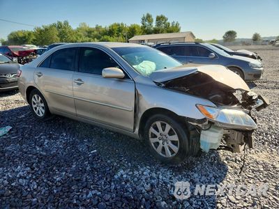 Czwarte zdjęcie samochodu z boku: 2009 TOYOTA CAMRY XLE VIN:4T4BE46K49R091212 - miniatura