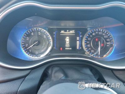 Zdjęcie 9 z 12 samochodu: 2016 CHRYSLER 200 LIMITED VIN:1C3CCCABXGN101750 - miniatura