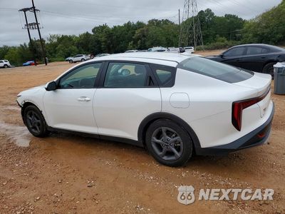 Drugie zdjęcie samochodu z przodu: 2025 KIA K4 LXS VIN:3KPFT4DE4SE058539 - miniatura