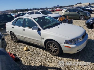 Czwarte zdjęcie samochodu z boku: 2004 VOLVO S40 1.9T VIN:YV1VS275X4F083592 - miniatura